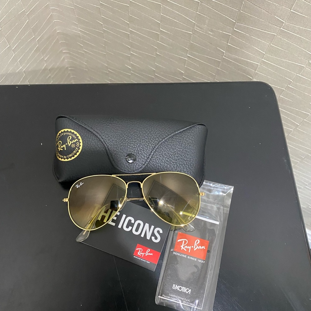 Sunglasses - Picture 3 of 3